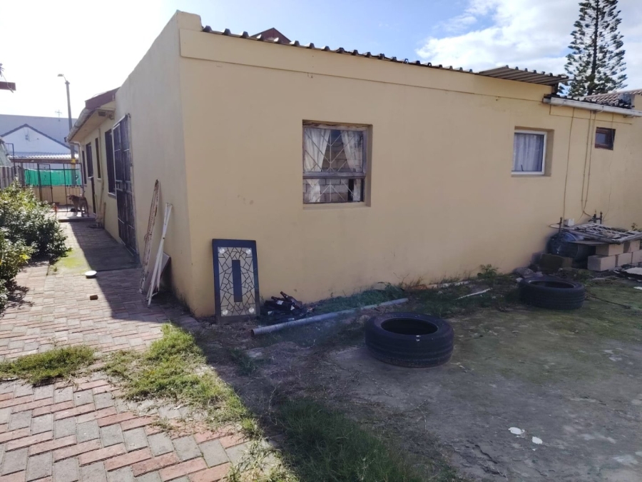 3 Bedroom Property for Sale in Stratford Green Western Cape